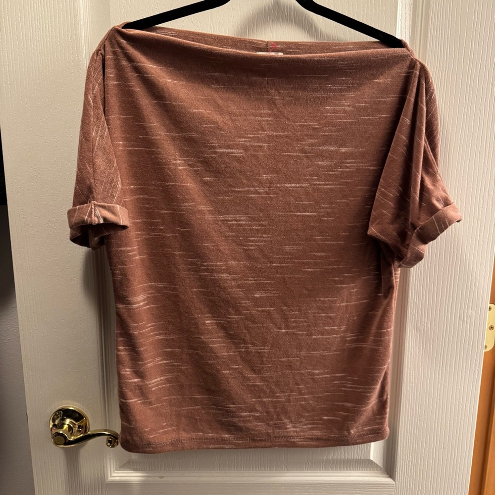 BKE Buckle Heathered Neutral Tee Casual Basic Soft Minimalist Top NWT